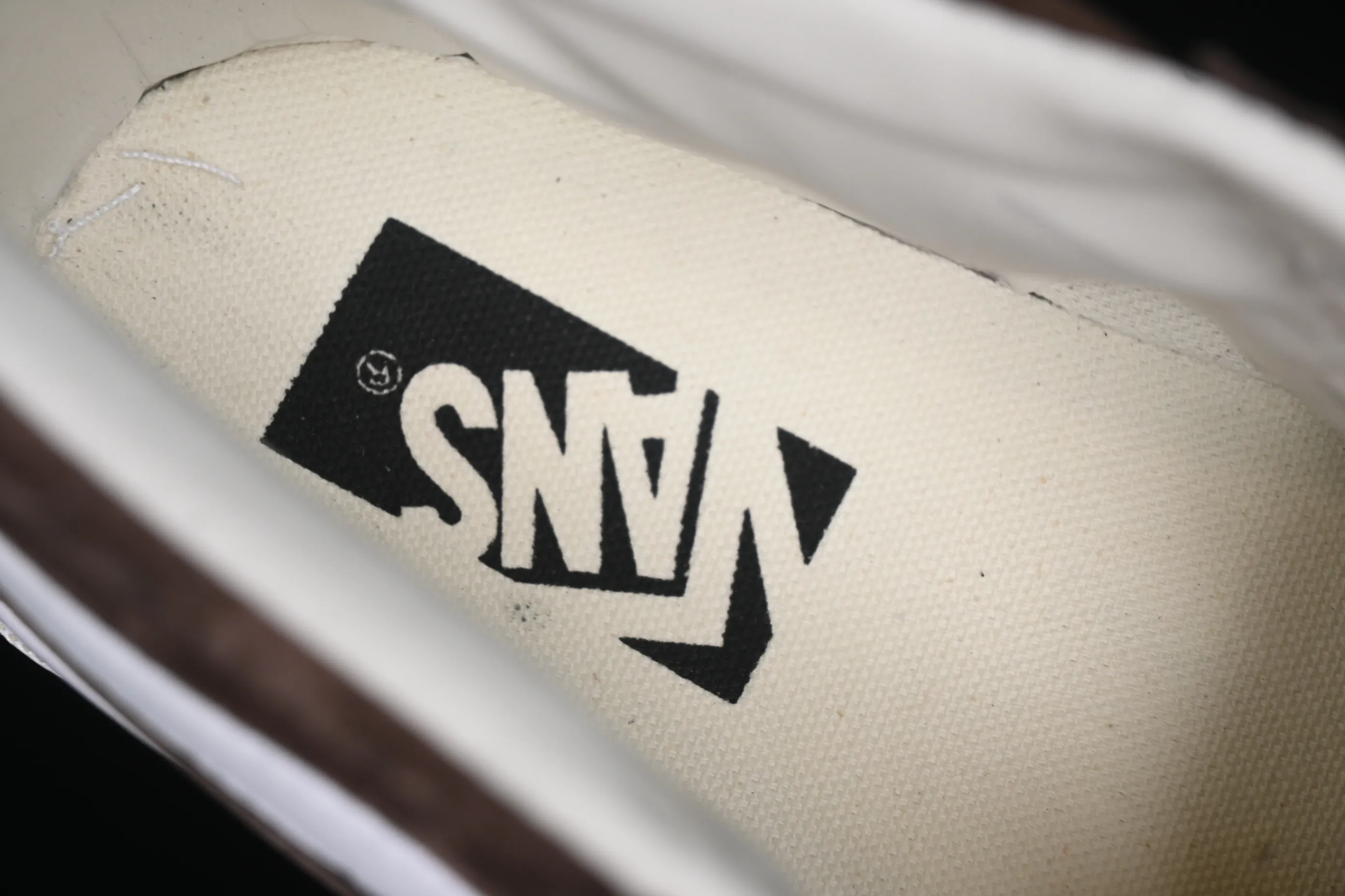 All categories Vans Vans series Vans Mid Vans China Vans Sk8-Mid Reissue 83 high-end branch suede casual retro skateboard shoes VN000CQQDMV